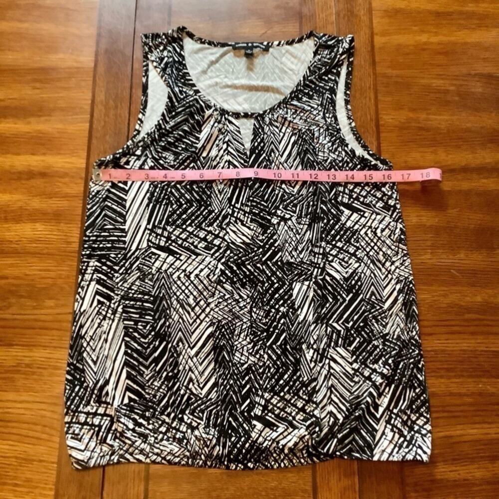 Stylish Cable & GAUGE Black White Keyhole Front Top Medium - Picture 4 of 8